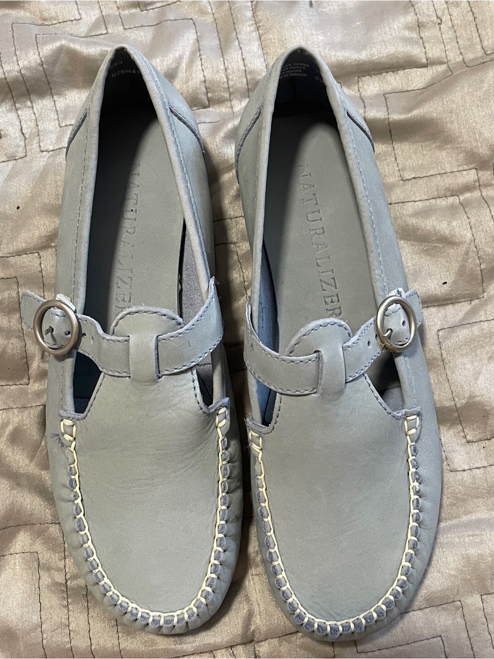 Naturalizer Light Gray Leather Mary Jane Loafers with Buckle